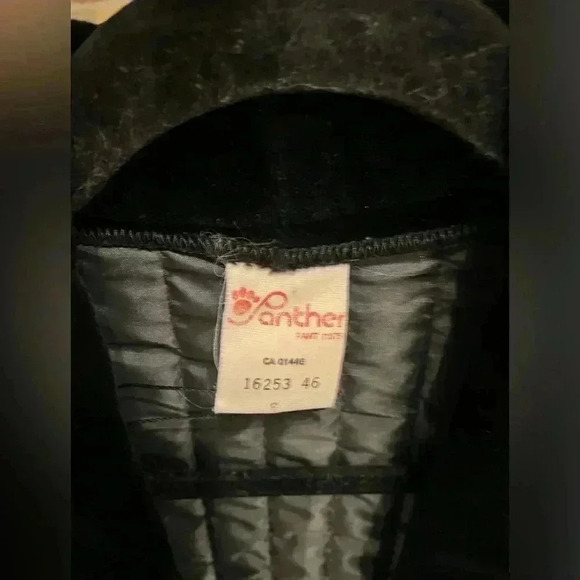 Vintage Panther black velvet cropped vest with trim size small - Picture 3 of 10